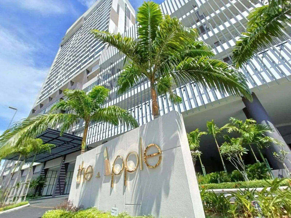 Mykey The Apple 2Br Suites Near Jonker Street Malacca Lägenhet